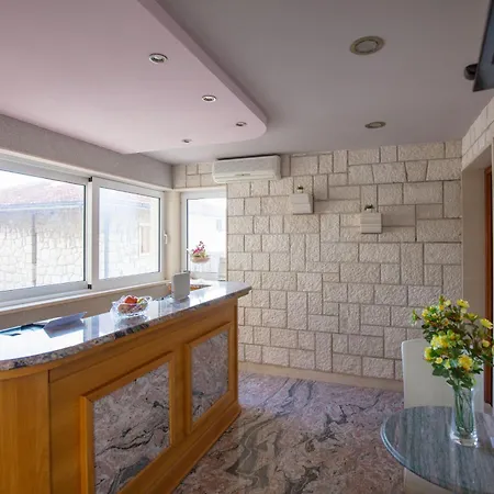 Apartment Cetina Omiš