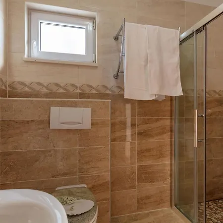Apartment Cetina *
